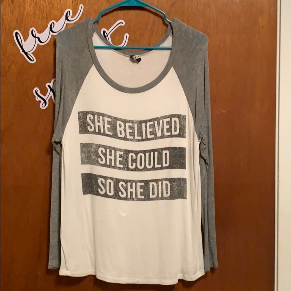 Quoted long sleeve shirt